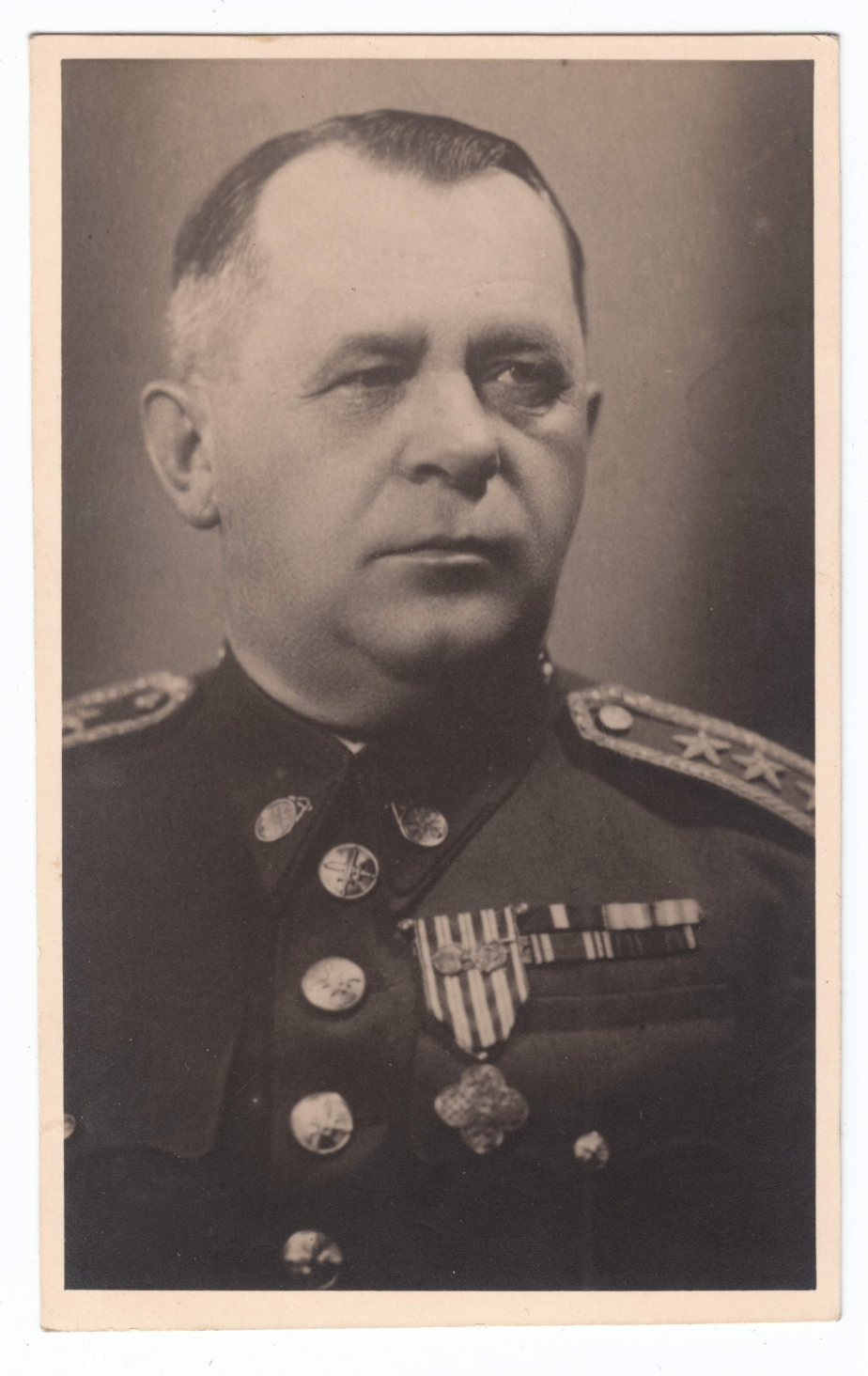 pplk. pěch. Bohuslav Maleček, doposud jeho jediná známá portrétní fotografie. 